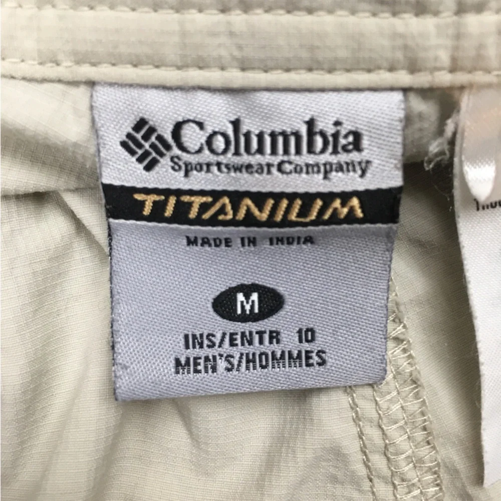 Columbia Titanium Omni Dry Cargo Shorts Medium Tan Packable Outdoors Hiking